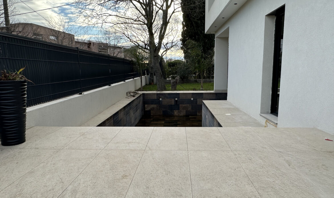 54c53715.jpg