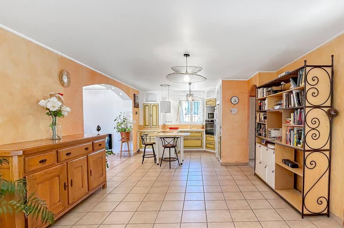 photo_0542cf206f11c75ba9b0b134479f8cde