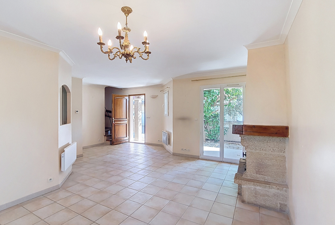 photo_078b7baed8232e69410f142e1c3dfe71