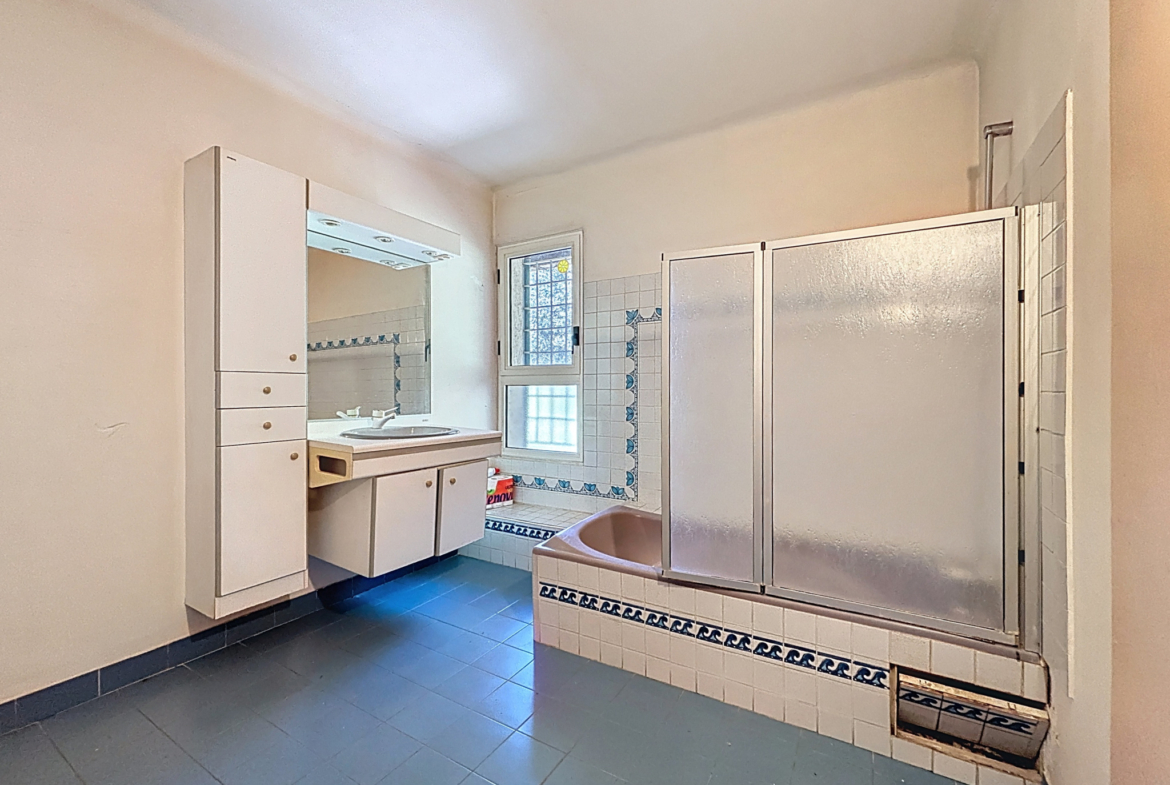 photo_0f9b89f795997b8c79bc260c972009a4