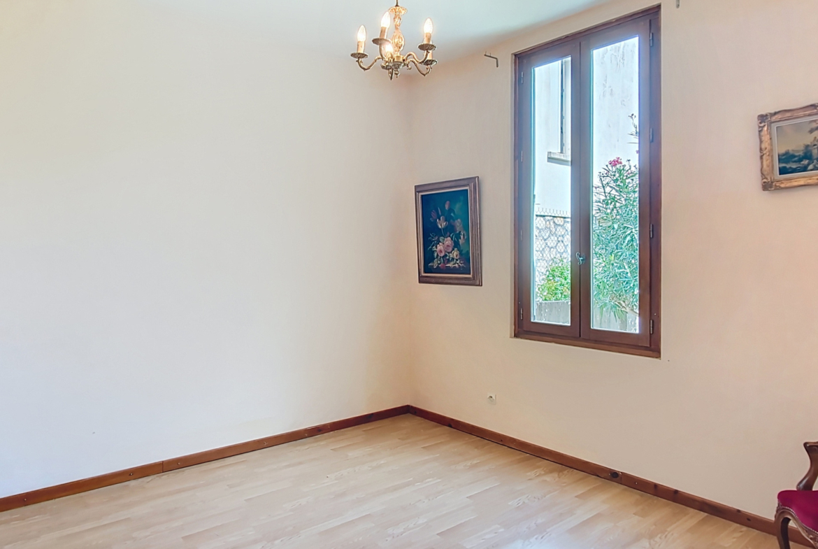 photo_3f70f83c012e5616ce48804fd2a624f4