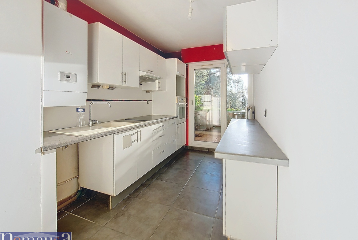 photo_3ff338cb6a14a75d8fecb6aca571777b