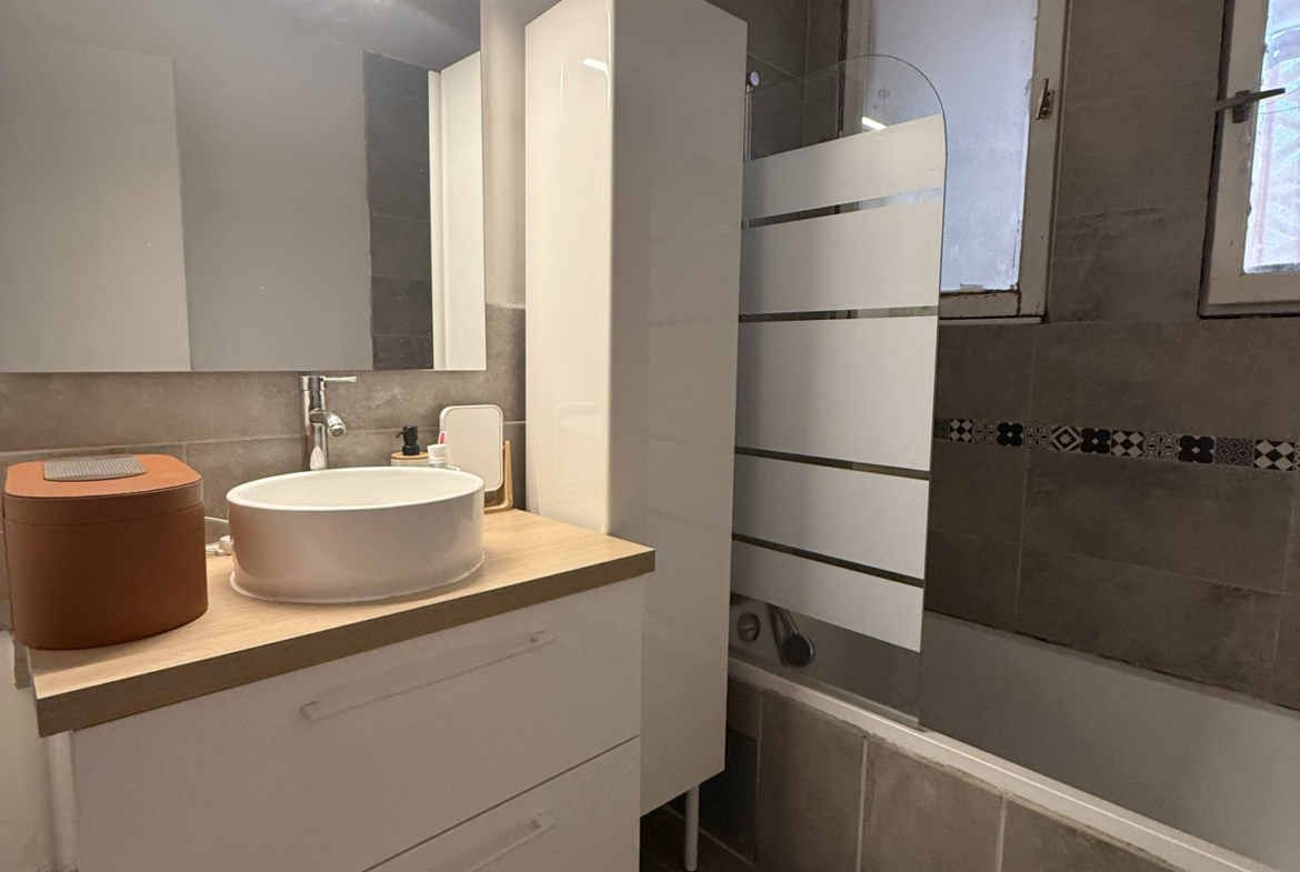 photo_3ffdefea8c309bc2521772a9393aa456