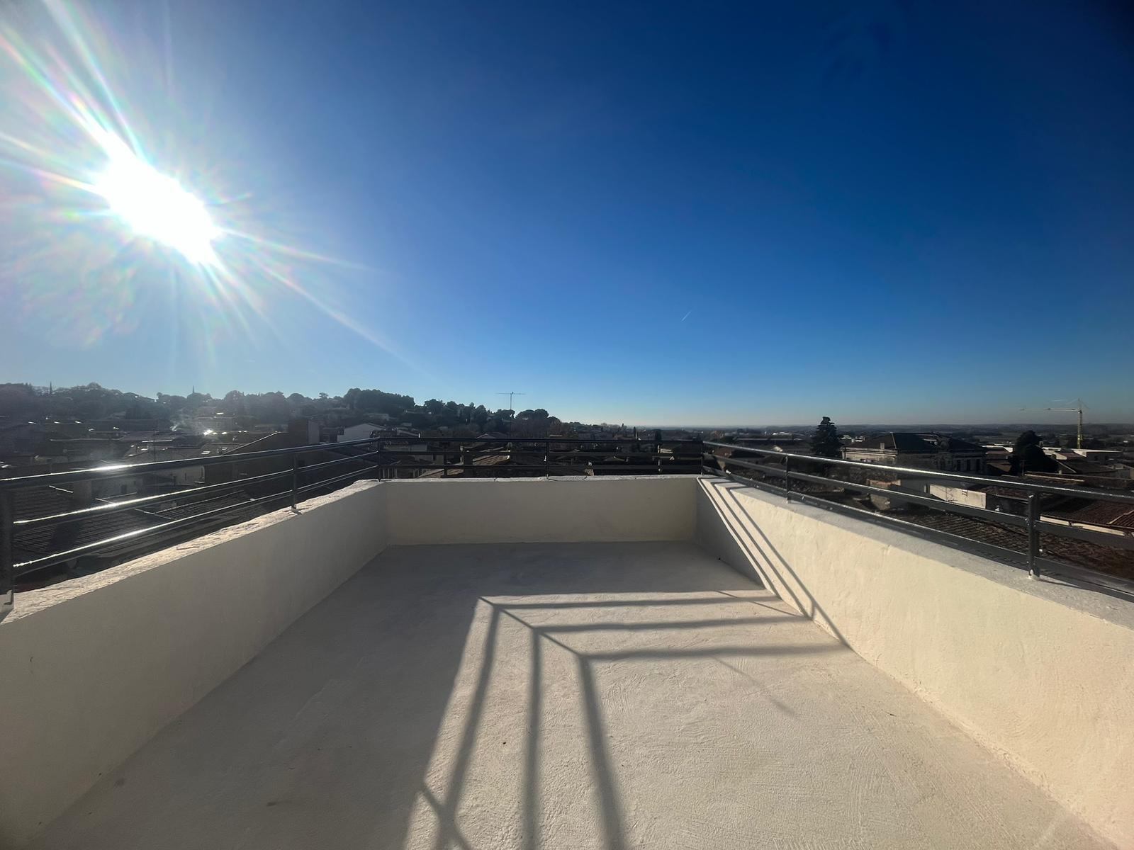 photo_46f8e287ba39dfe004bfc663cf3fe5e1