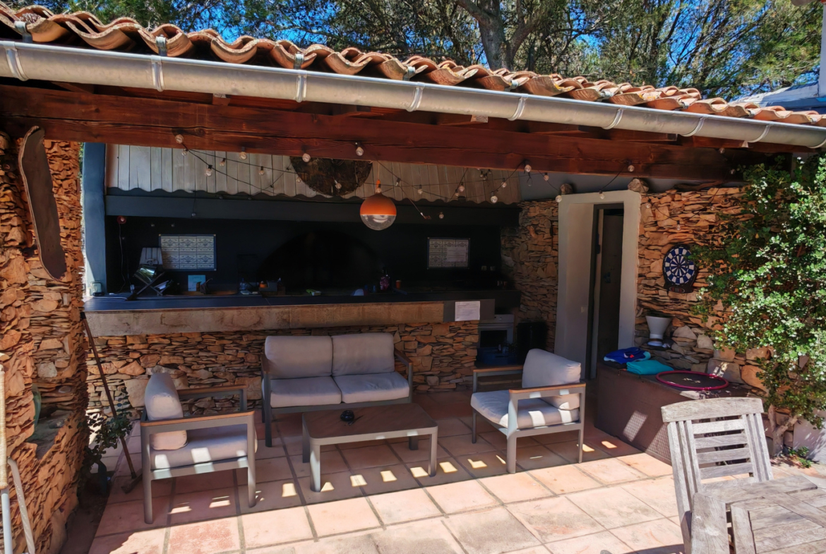 photo_4d6d497ea59fbfcf66269f1c31407124