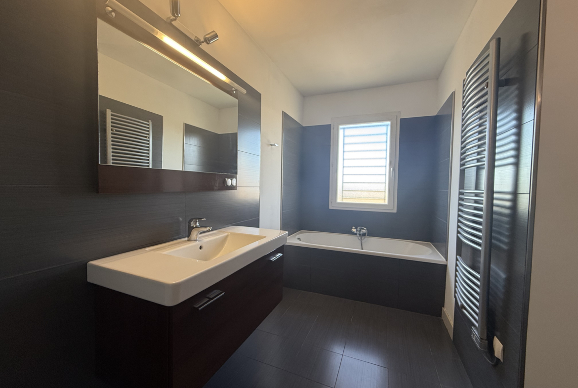 photo_5602a66345b406e80ca60693c0189d4d