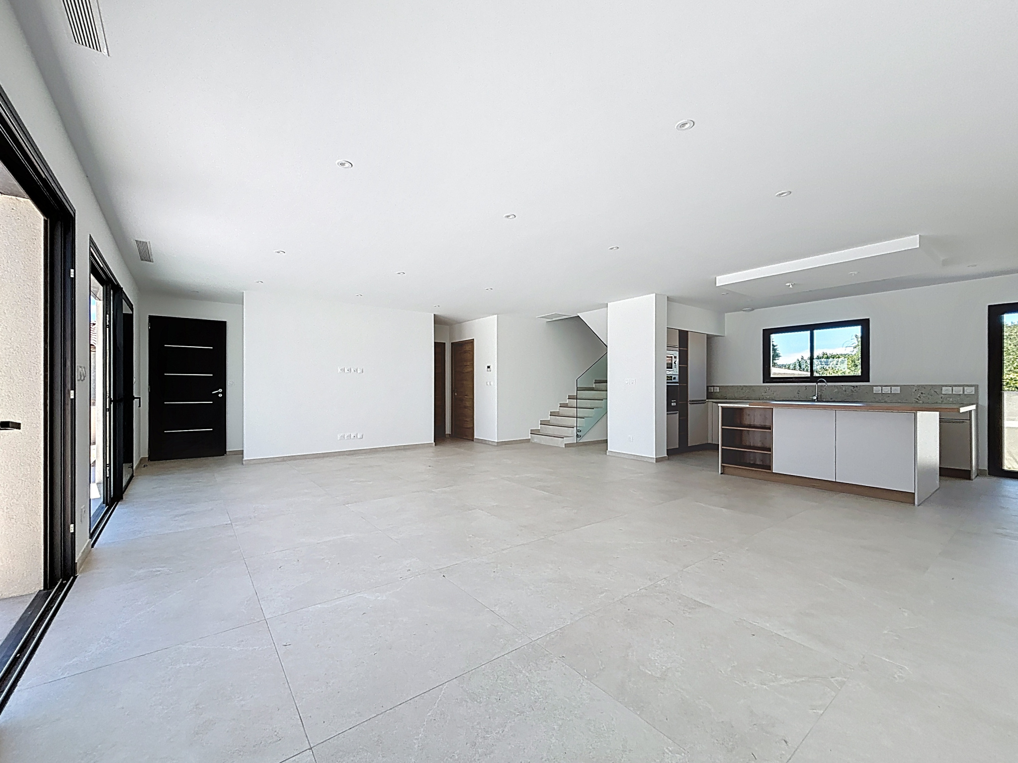 photo_5e697bc3bec971a905ca9ec9e94361ac