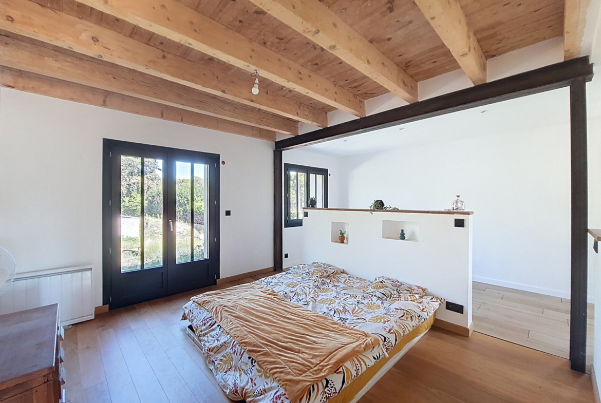 photo_6555e361073d6a07ff19310355c05b81