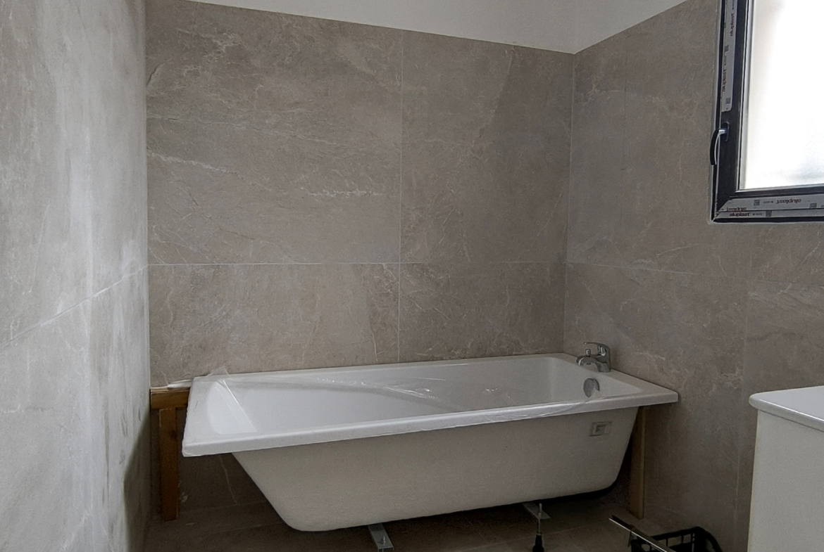 photo_6be6be41402182bb6ef772a1cf05ec73_Inc_0