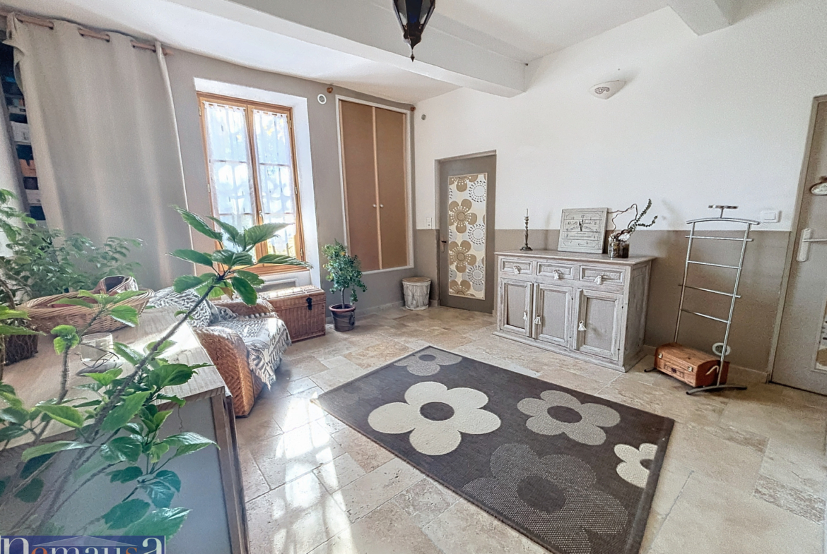 photo_6c09d51480485ad77209ea7042497b75