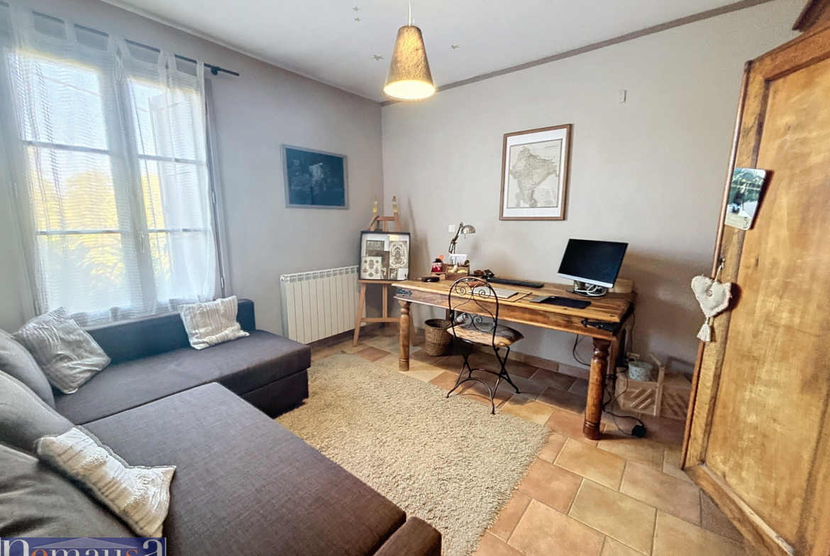 photo_7137dab924cd0df95d92574db55dd173