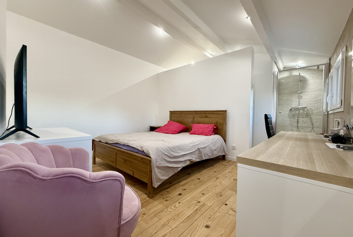 photo_7646b1a2bda24ee044bd1db59e059759