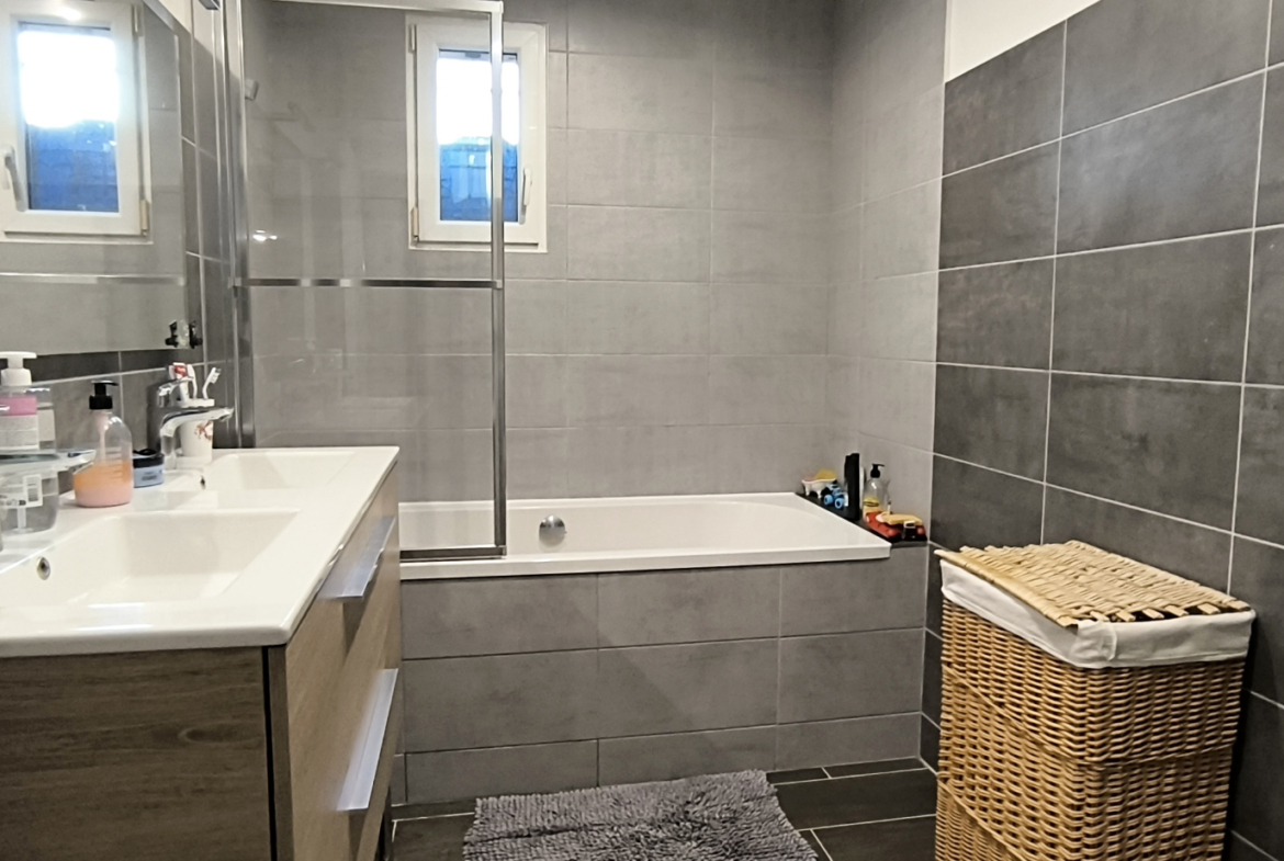 photo_83ef06a3d5790e04294f66fc7386ab74_Inc_0