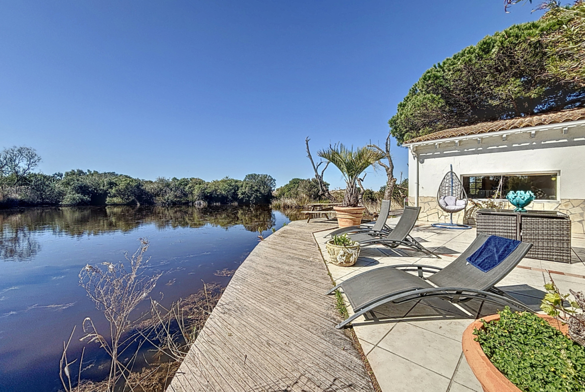 photo_85c6b4522d62cf3c892125ddd0121176