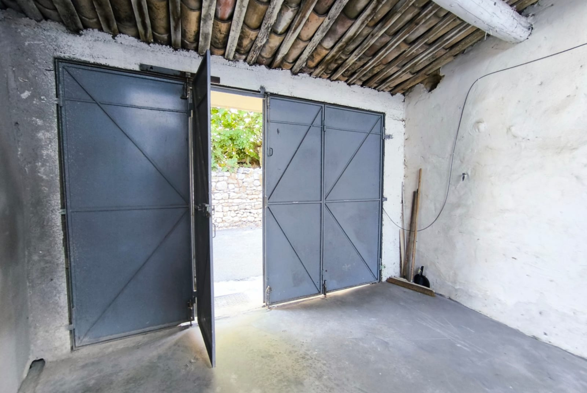 photo_890cee9aeb5682d059e0e2fb9734ca33