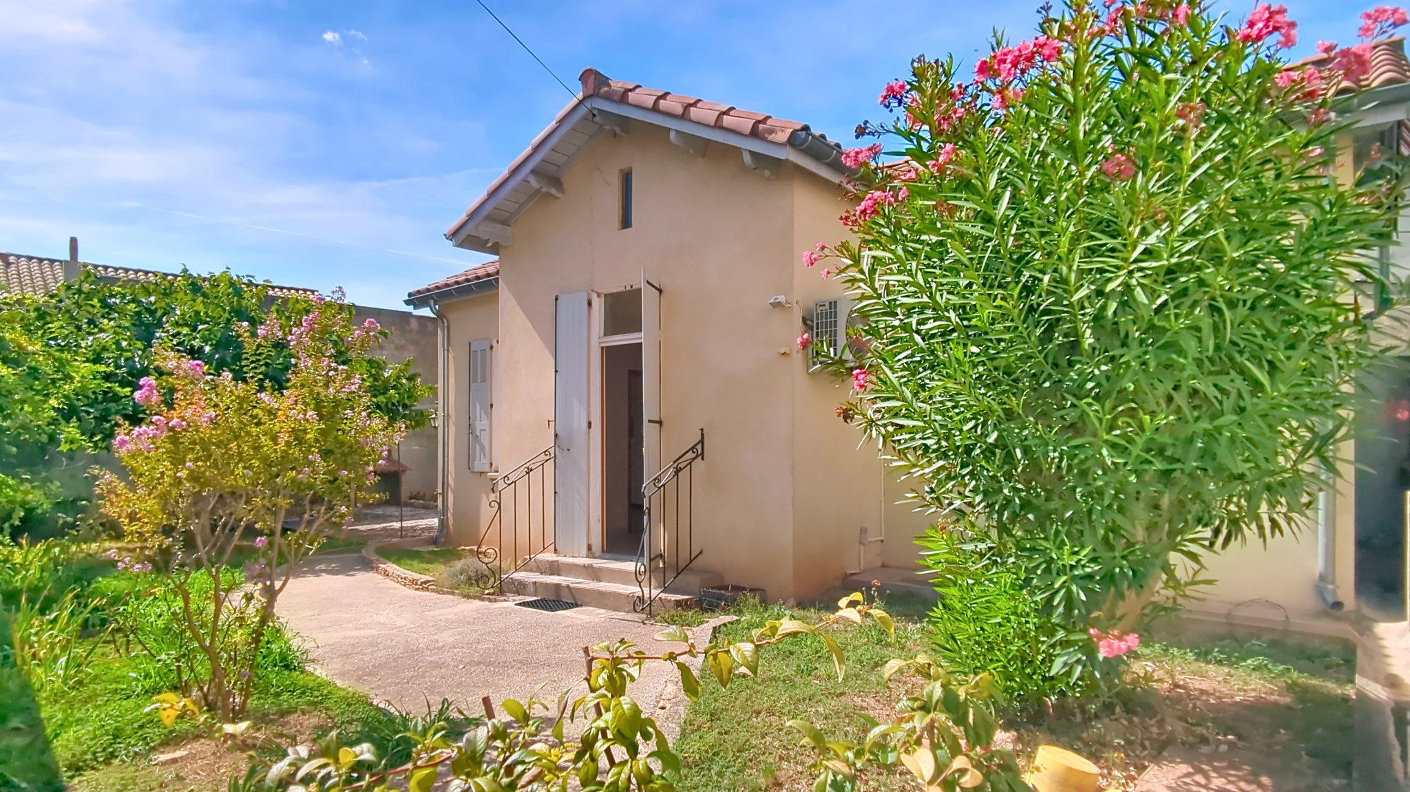 photo_8d989d5a735a3b868843671db7838df0