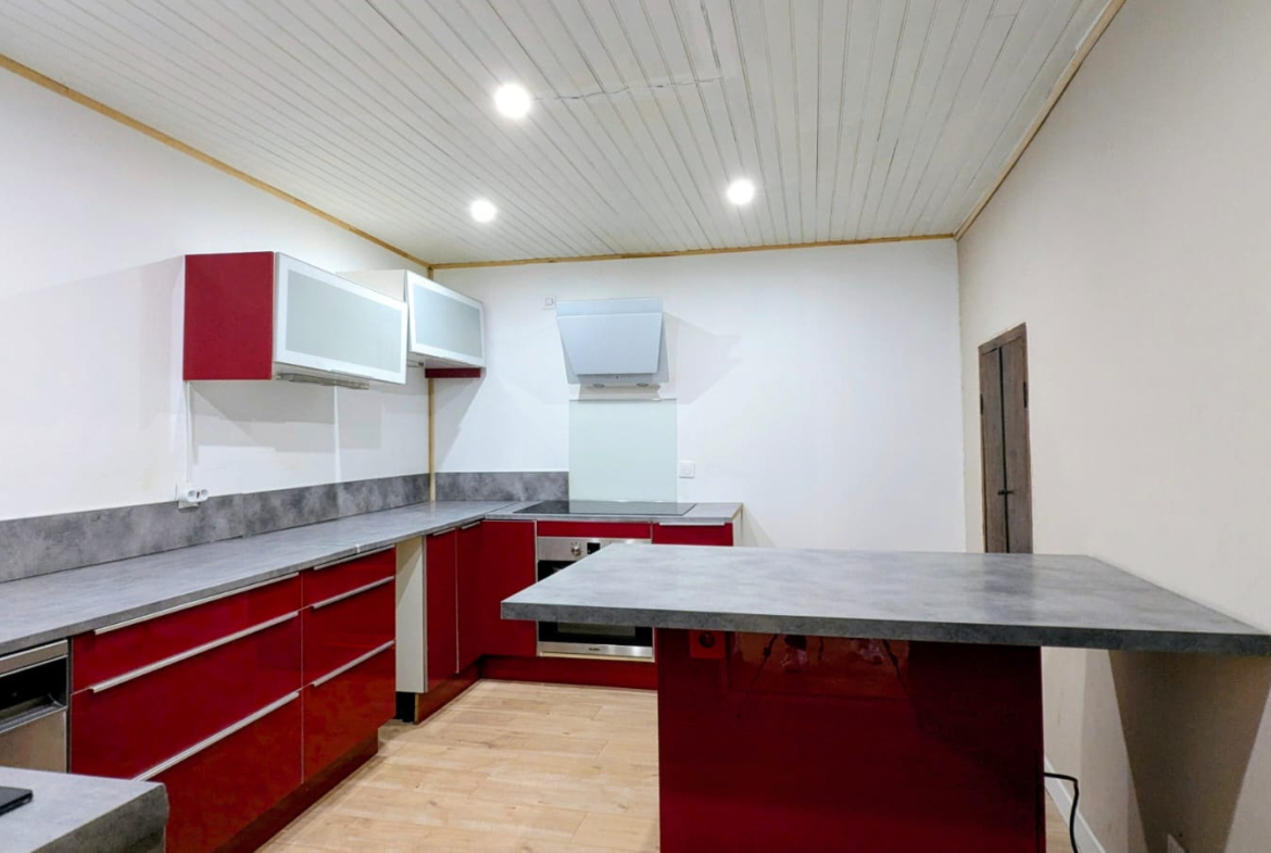 photo_92b8c7b6683400c7b717adde33a6a498