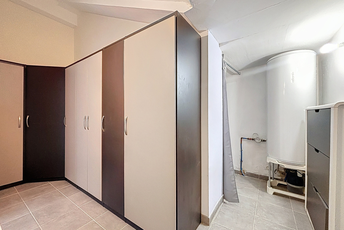 photo_963acaadbfa4efba3ce5c9e6274e1111