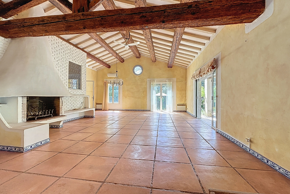 photo_982fb1c97ba382fd0c1aaa12ae428906