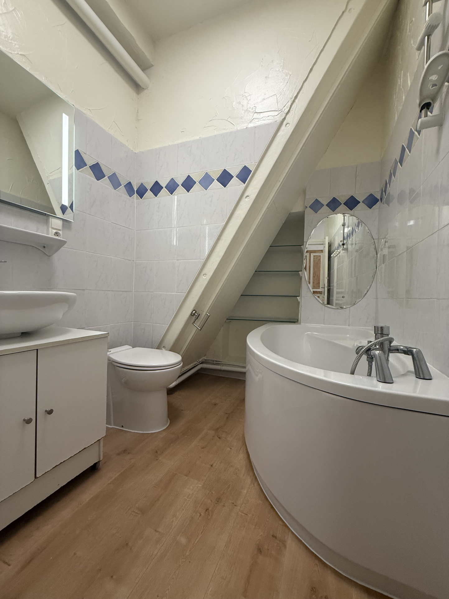 photo_9854e0ae52ee913587733f4b5185cbfd