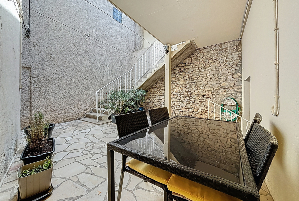 photo_9a1f12c5a095acf37de84f24c5220b81