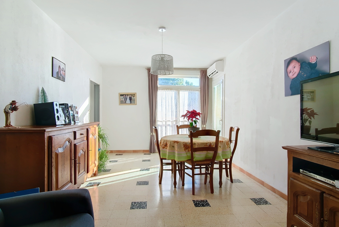 photo_9a32d33b0e9b46709494abfbd78f3feb