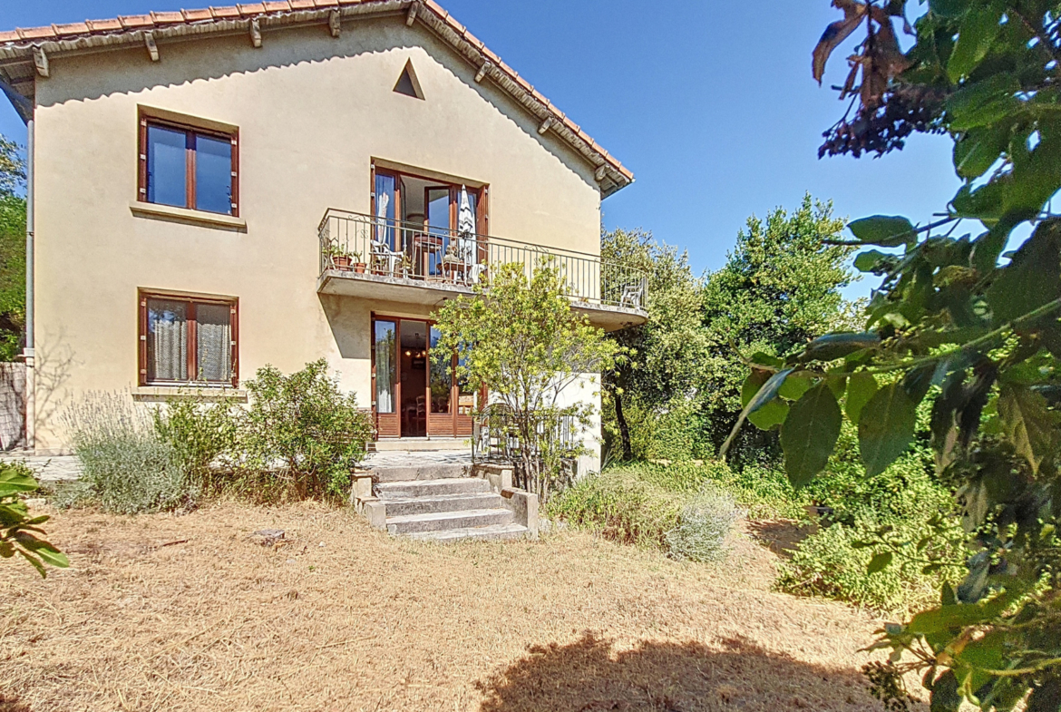 photo_a437ccdb024b190497e0dfaf03c59599