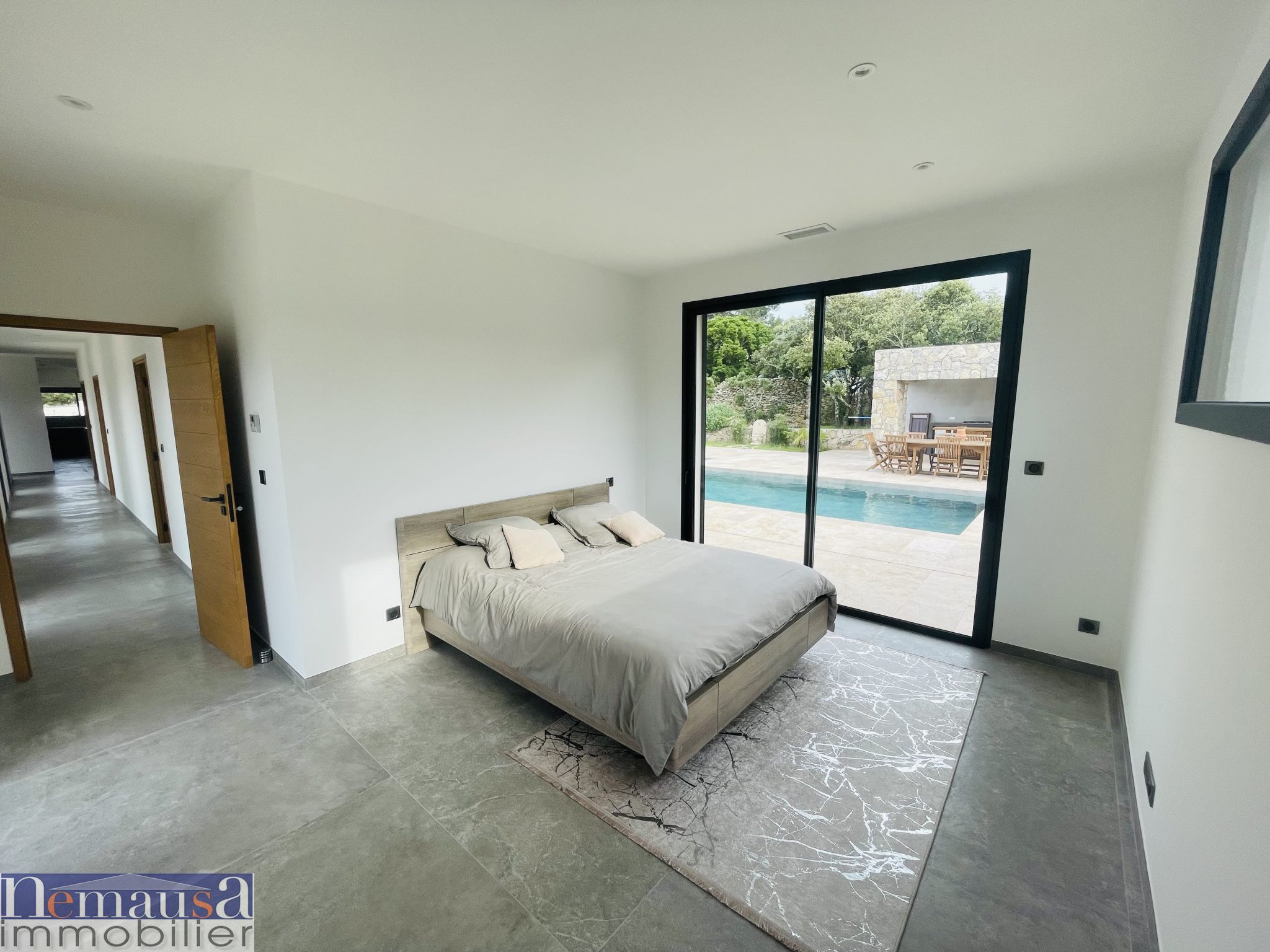 photo_a738b90d5bef4c442542bb159b8179eb