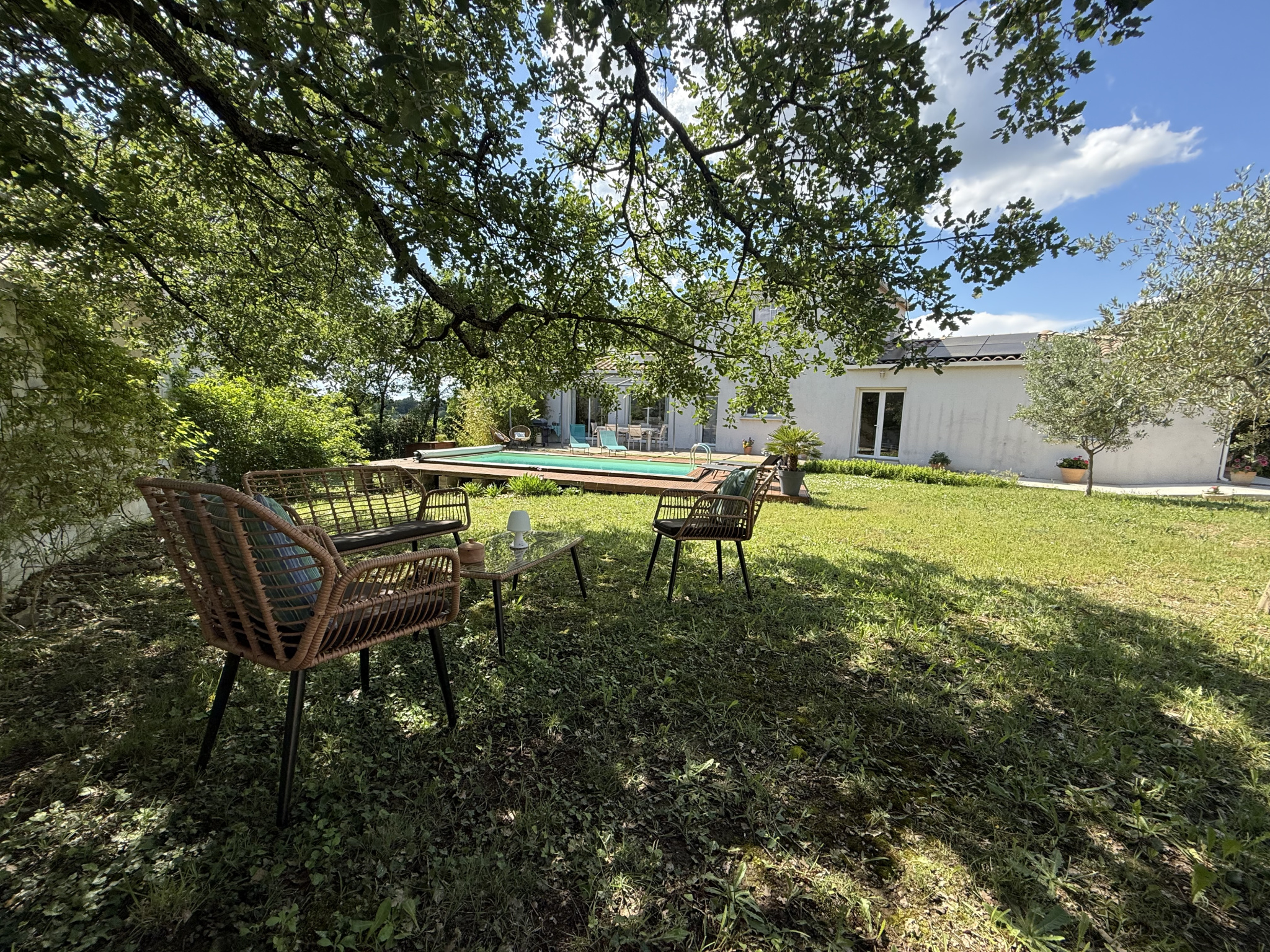 photo_a7edd60271159d0e5645e204c9f4c838