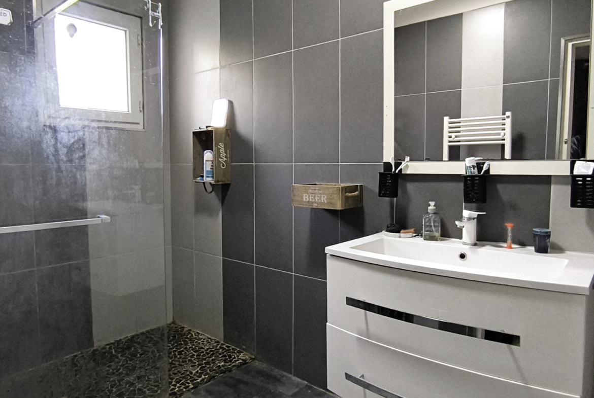 photo_aa2dd55e0fc8ecbbe26145f704080eea_Inc_0