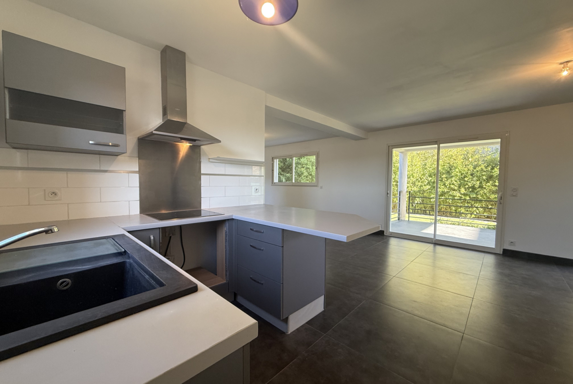 photo_b6a7744e8bd9123b6fa1843752d3b972