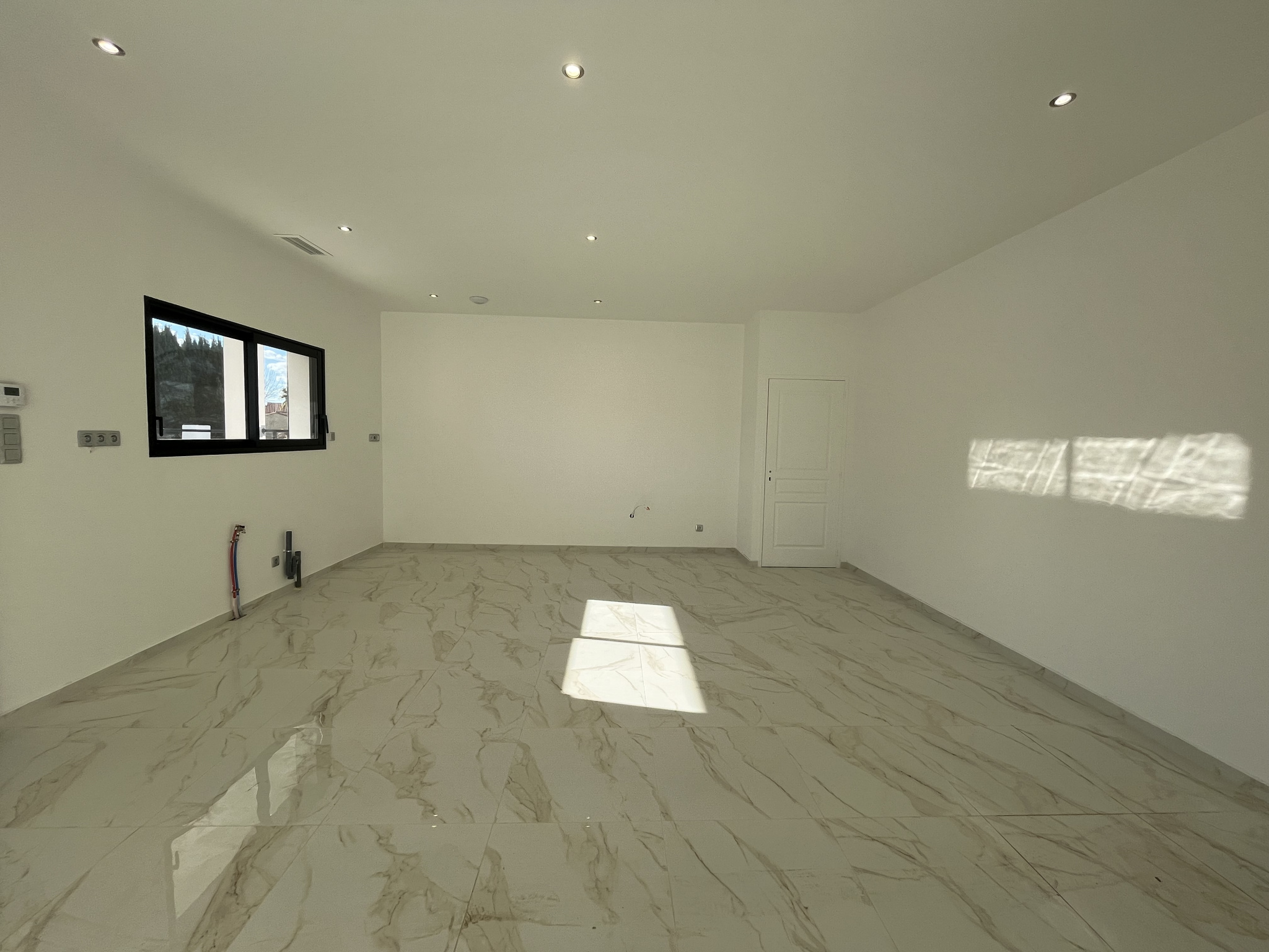 photo_bbee7b2ca66346ac822d4f4854da43bc