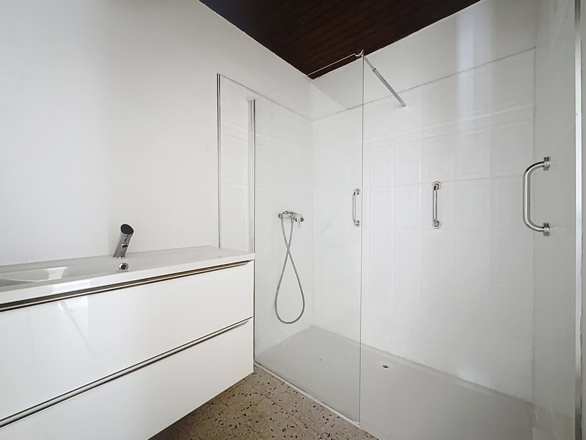 photo_c0710353d89272b08867839c1e993b92