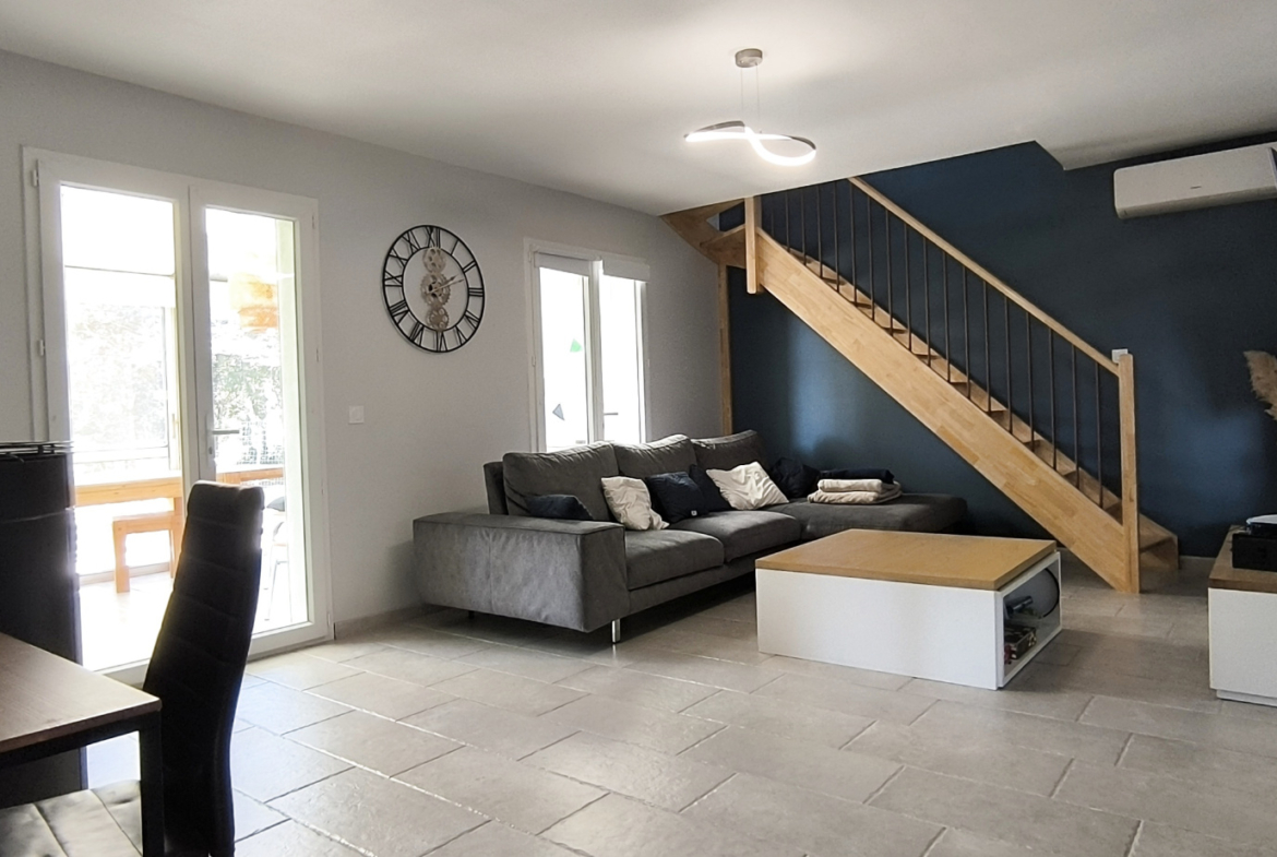 photo_cc54d9a15995d0b8c8e46ad7827bcaa8_Inc_0