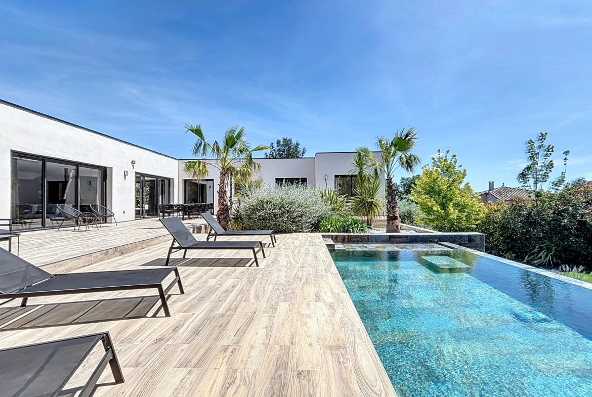 photo_cf7b27c747644e3d425a12a0aff4479a