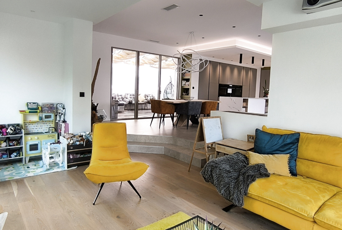 photo_d3d1915fa1e8a6de6197a2d368fe8322_Inc_0