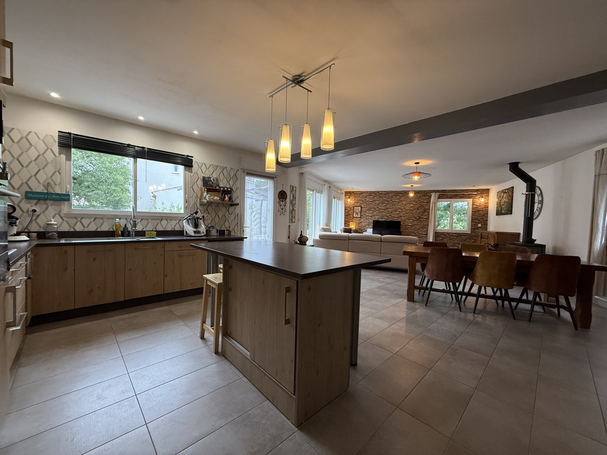 photo_d58772ea614edb7259270fbc25065285