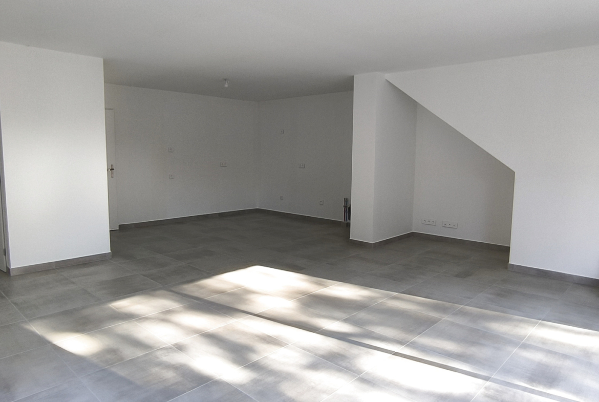 photo_e0279275520462b2367016dda6458c26_Inc_0