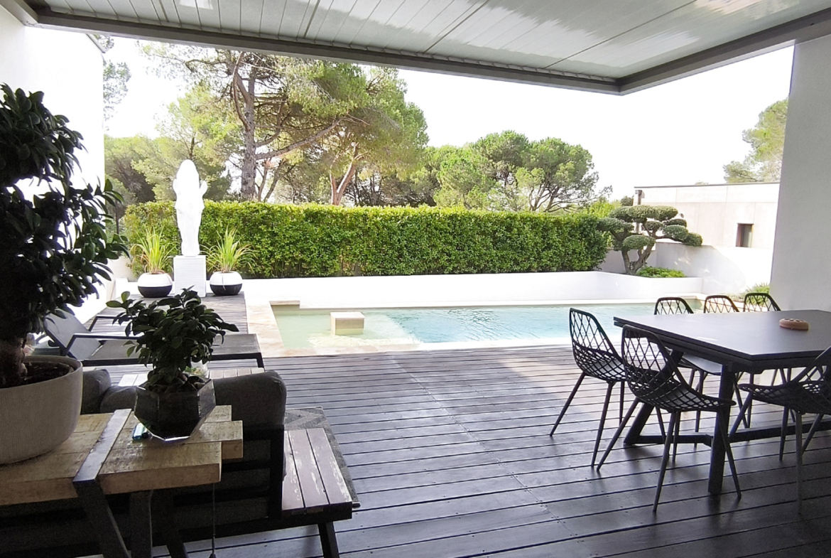 photo_e4a5a27a336dee84eada3166b1e5f900_Inc_0