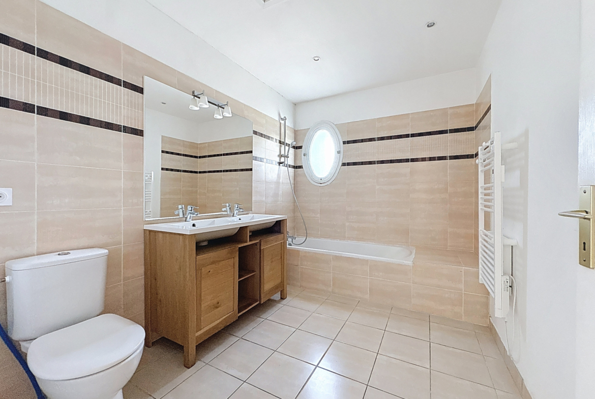 photo_ebfc6108b13fb0d32fcd51e12fe9d45a