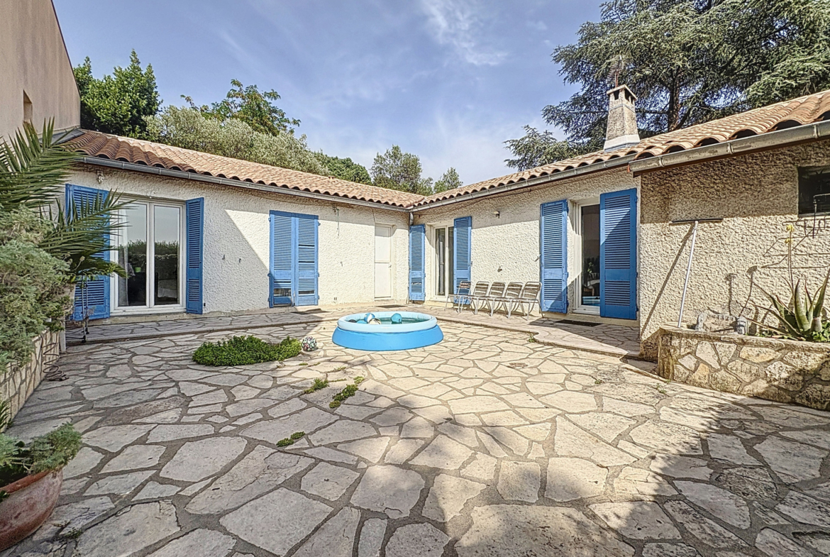 photo_ee6c230437673c01b4a9c77d5f7fa207