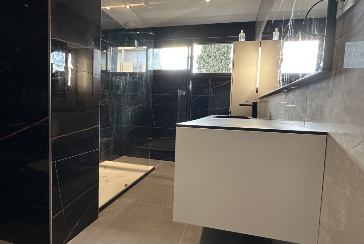 photo_1a6fcc35b17c22f249746b6691d9f2d1