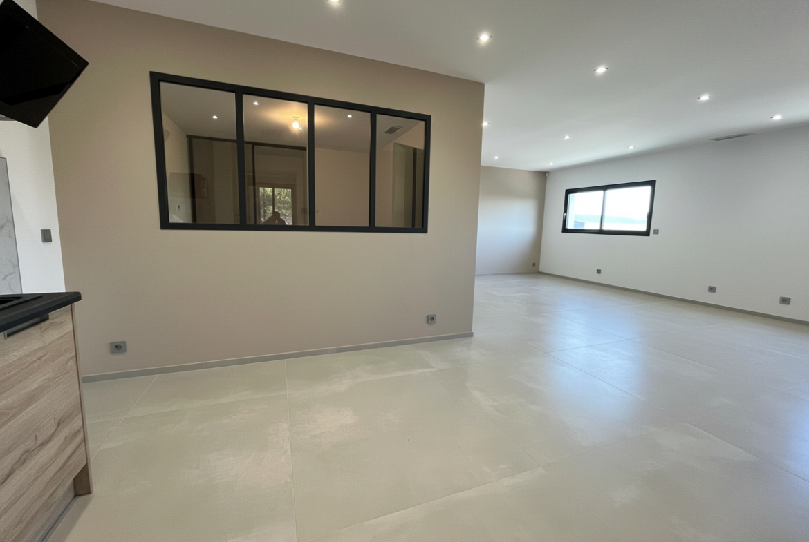 photo_c8ee087477bae049a8dd215bd3078a56