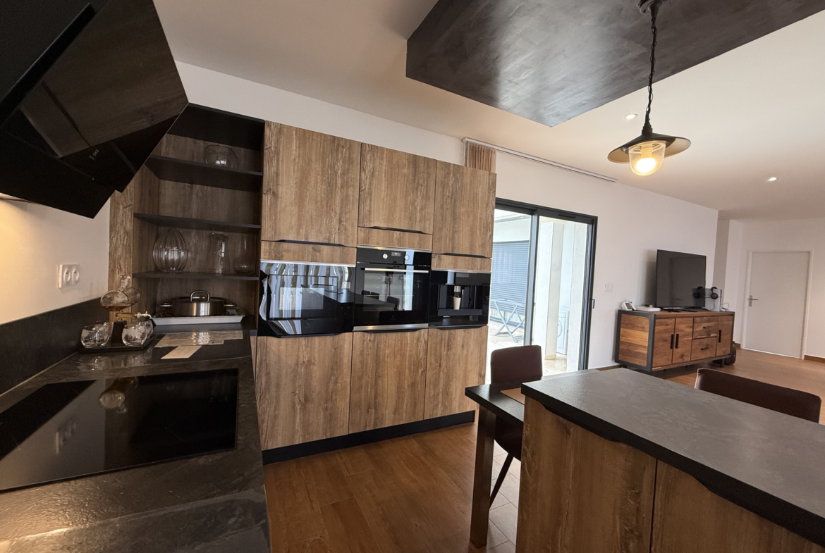 photo_079b08d159499c2aa701d5fe52b2b78e