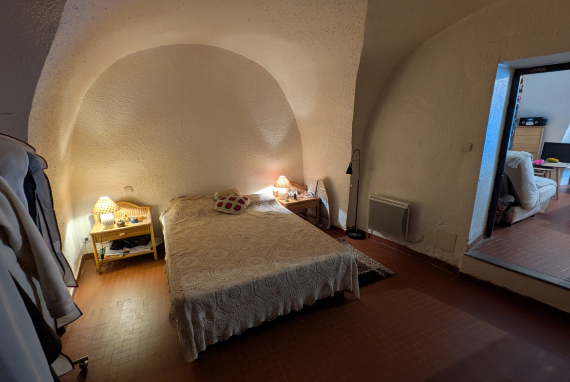 photo_3806b74944f13e1765eeb80f18f2535d