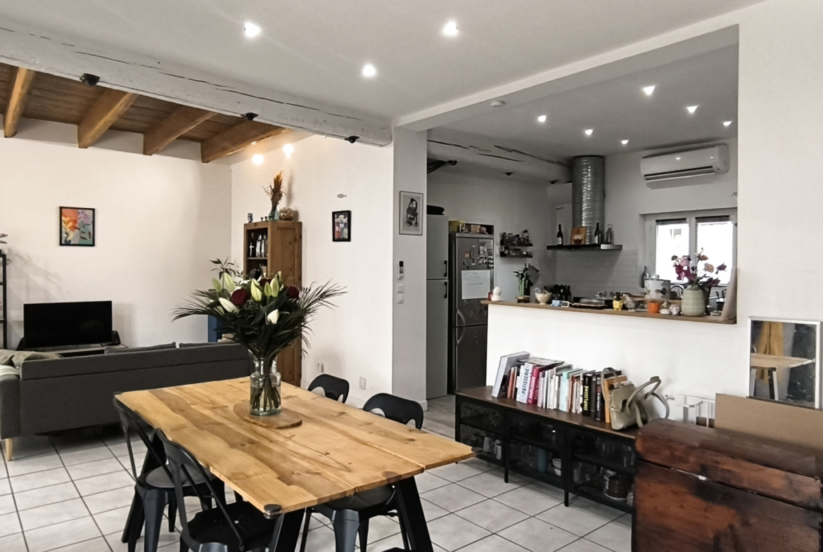 photo_81a6a1b11e68a040fab8f27ec7a410da_Inc_0