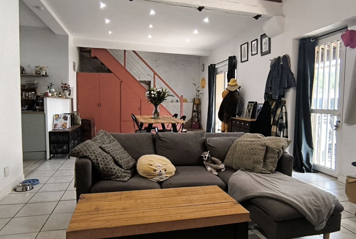 photo_a187cf82ab83811f22438f5d4326b5fc_Inc_0