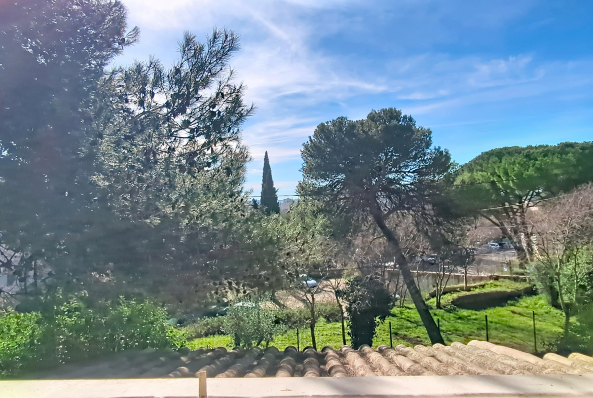 photo_0067b085ce6fe08836b927f9a48ebaf8