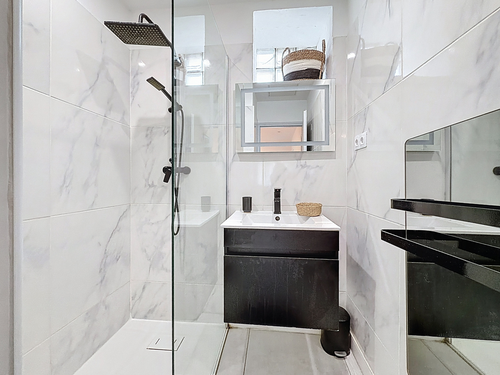 photo_3d2aea35bf1264e5c4ad61475e80b181