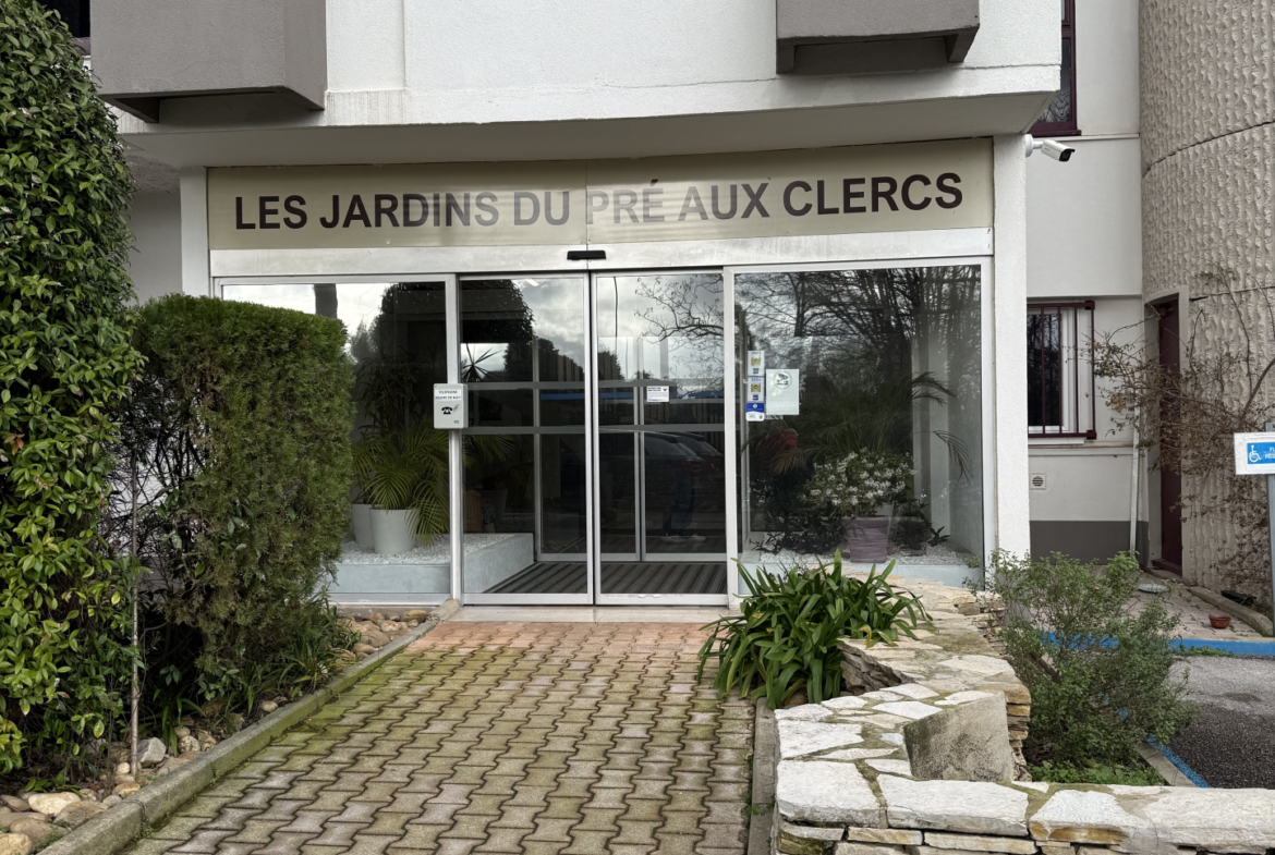 photo_3d71a39e7deb234eb7ef27ce5544cedf